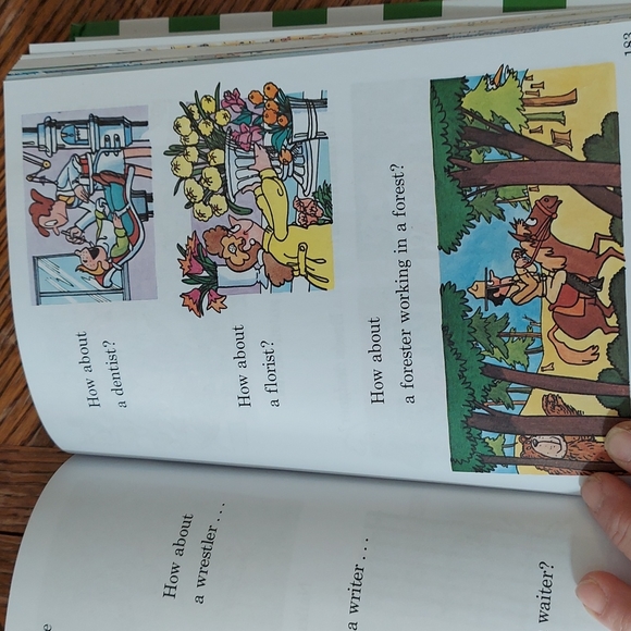 The Big Green Book of Beginner Books - Picture 11 of 13